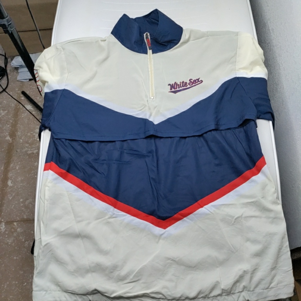 Chicago White Sox men's jacket size xl